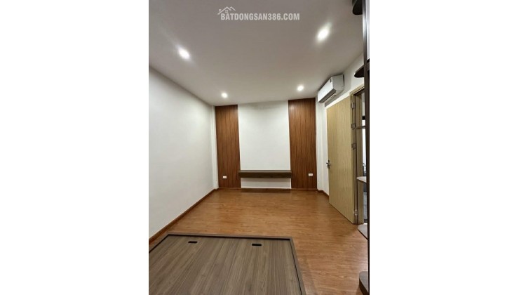 BÁN NHÀ THÔNG HÀO NAM 41m2 x 4T, NGÕ THÔNG RỘNG, KINH DOANH, CHO THUÊ DÒNG TIỀN, hơn 9 tỷ